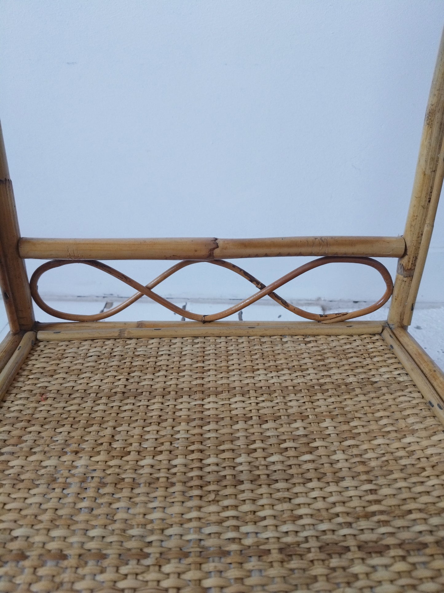Étagère/ chevet vintage osier et rotin