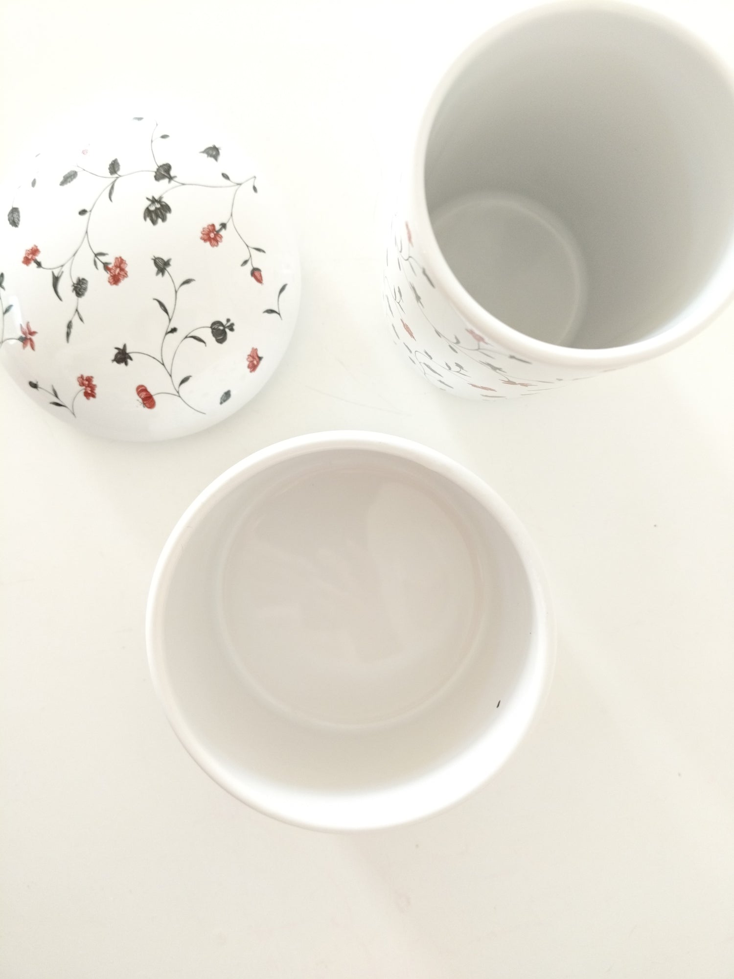 Ensemble de salle de bain/ boîte et verre en porcelaine Ikea Boasjo 2017 - cetaitmieuxavant