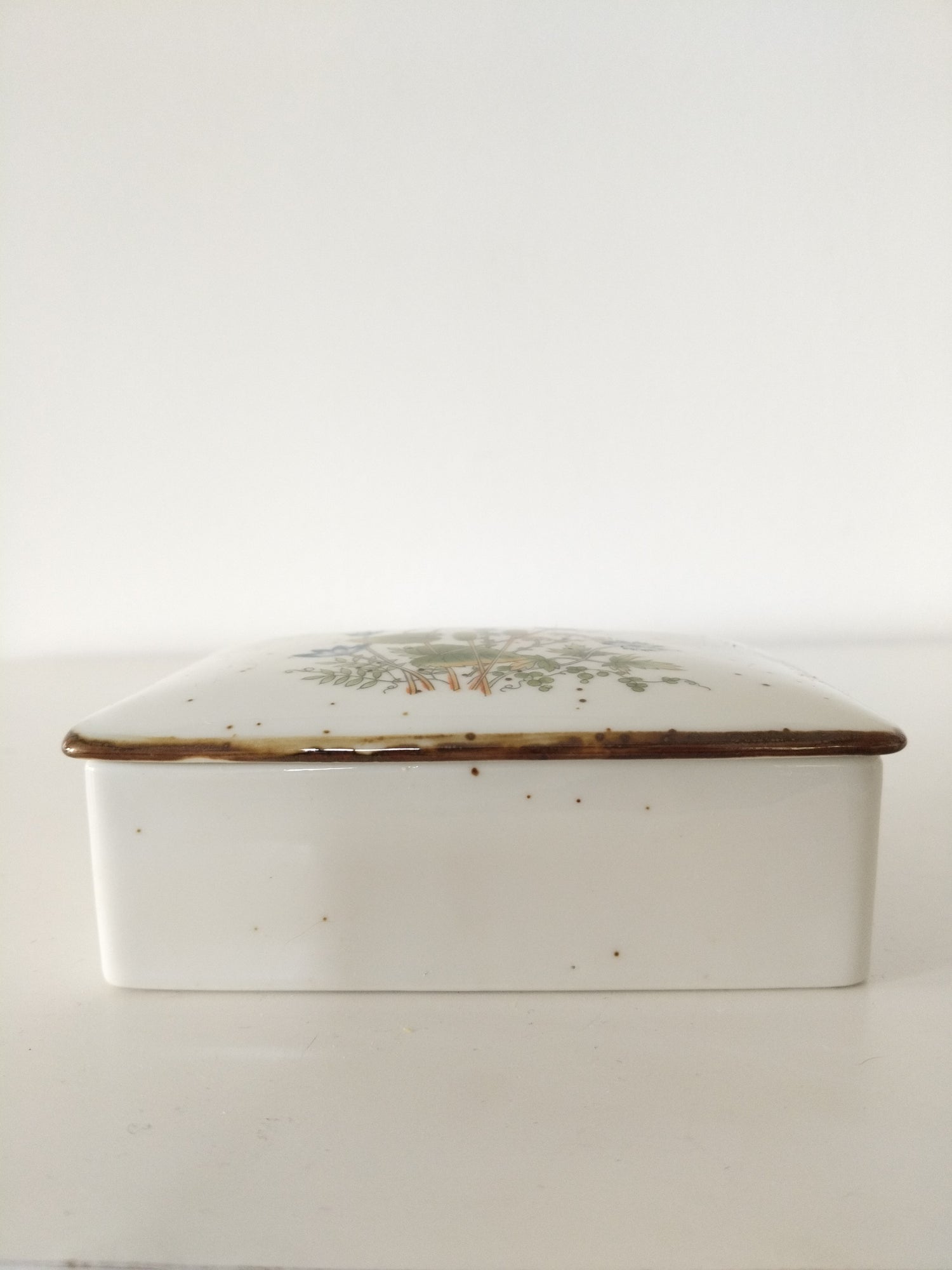 Boîte à bijoux fleur de bleuet en grès - cetaitmieuxavant