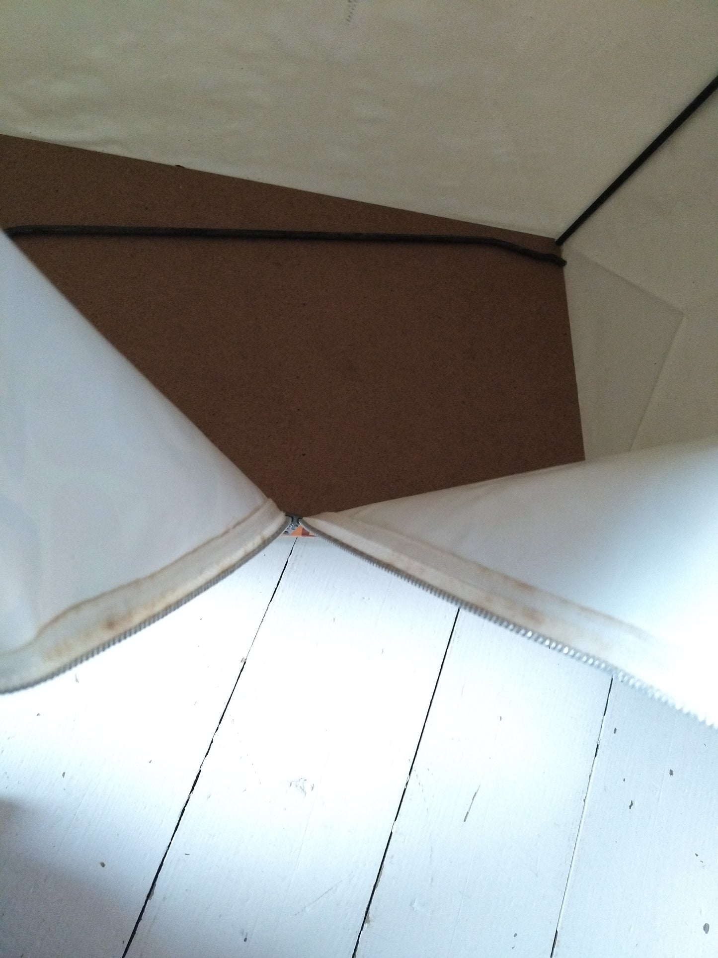 Petit meuble de poupées vintage