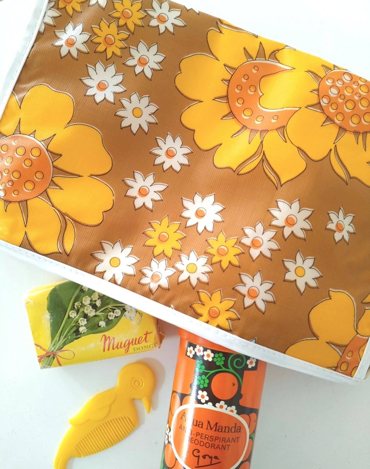 Trousse de toilette plastifiée flower power