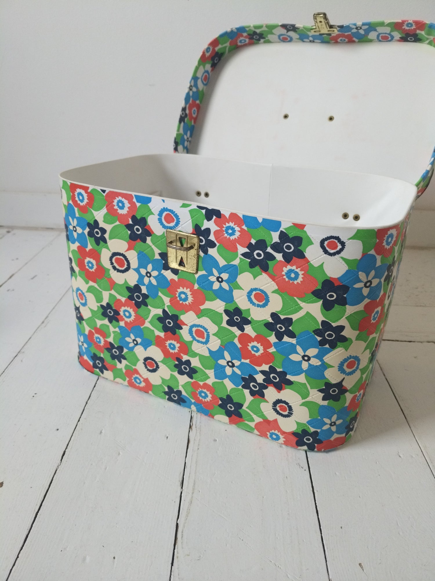 Grand beauty-case flower power - cetaitmieuxavant