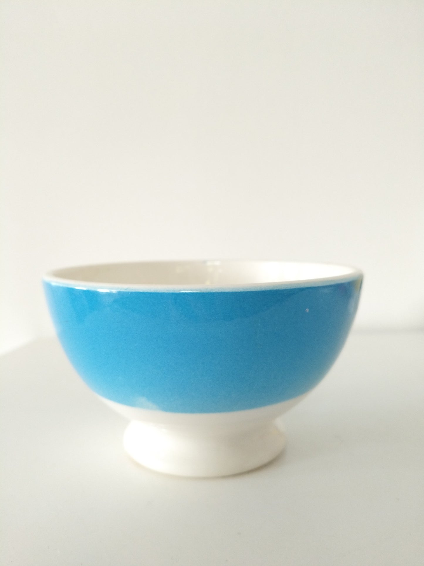 Ensemble de 3 bols anciens en porcelaine Boch la Louvière