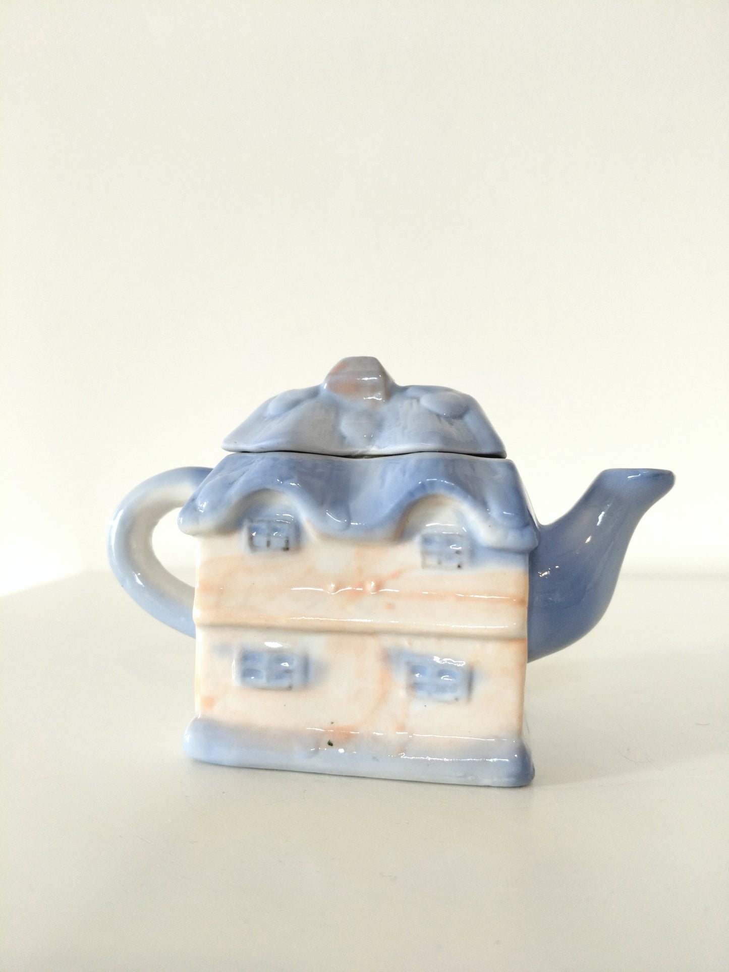 Mini théière maison en céramique - cetaitmieuxavant