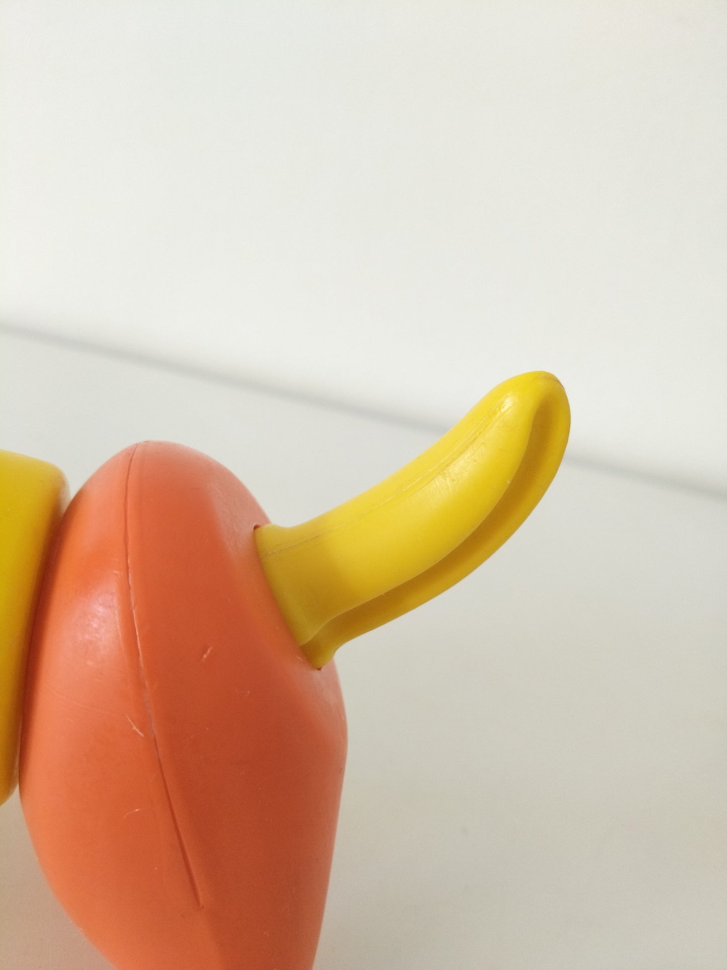 Jouet/ puzzle/ chien à emboîter en plastique Tupperware Toy