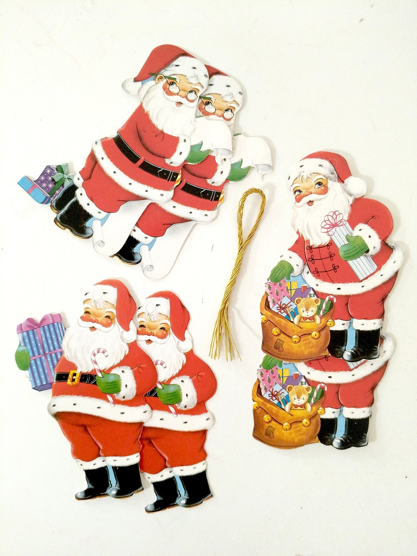 6 étiquettes cadeaux père Noël cartonnées