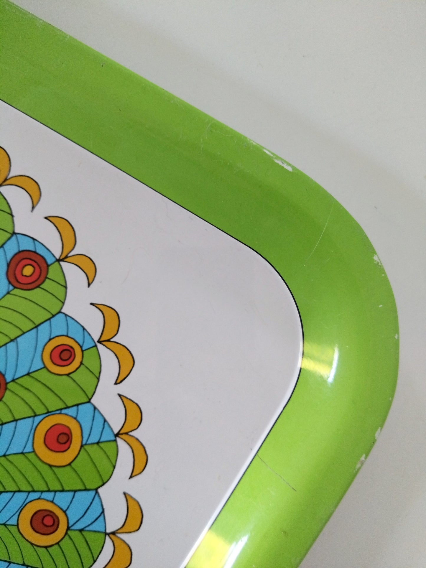 Plateau métallique paon publicitaire Préfontaines Edery