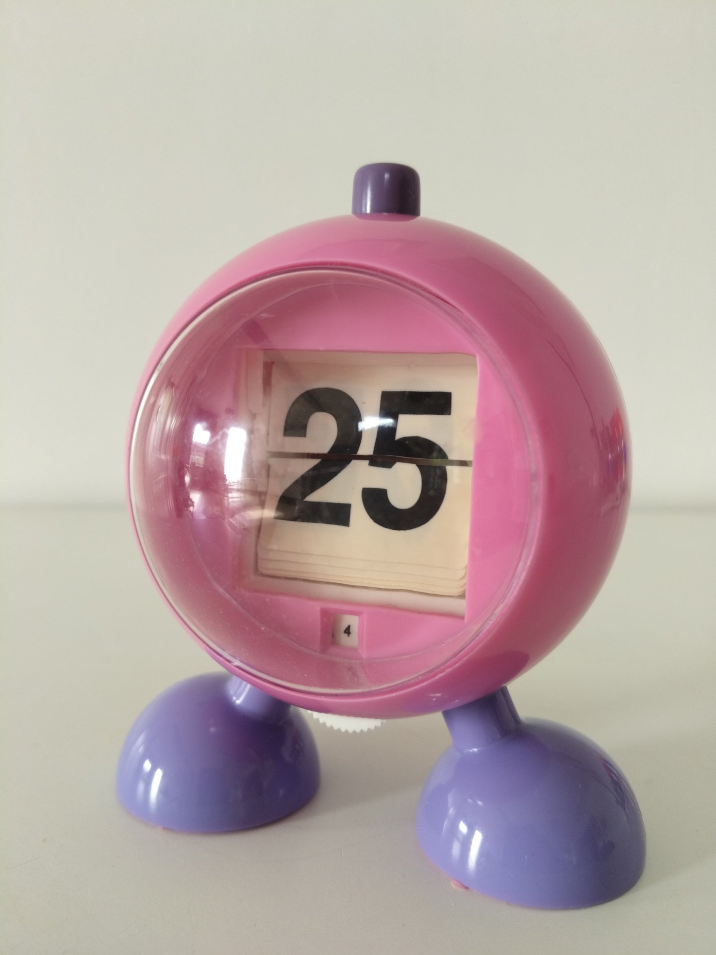 Calendrier perpétuel en plastique - cetaitmieuxavant