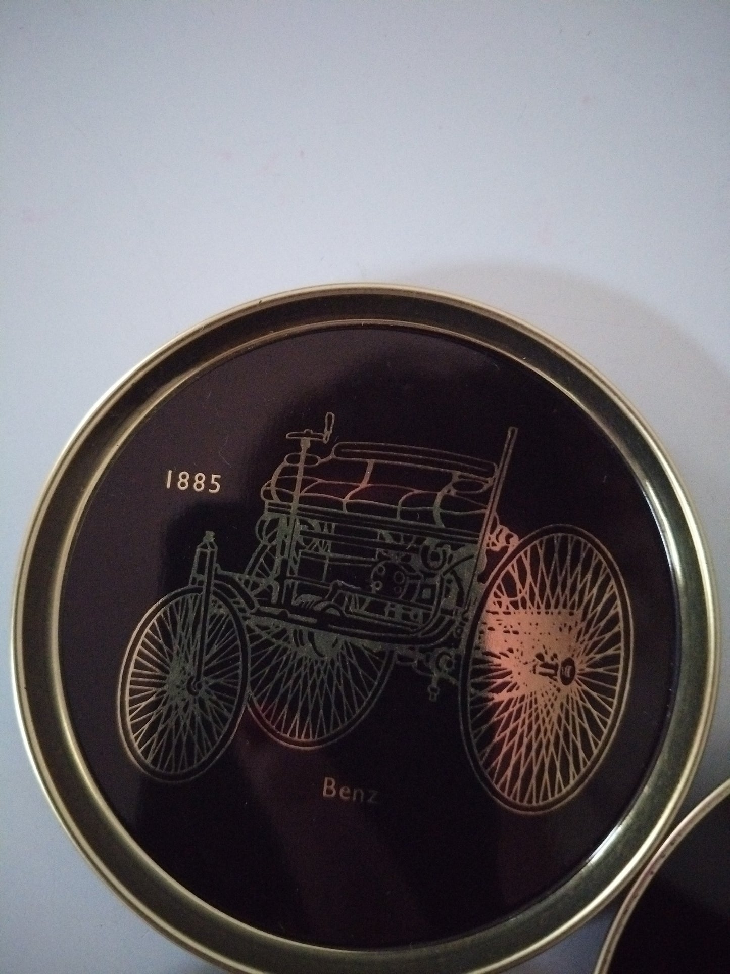 6 sous-verres métalliques voitures anciennes fin 1800 début 1900 made in Finlande