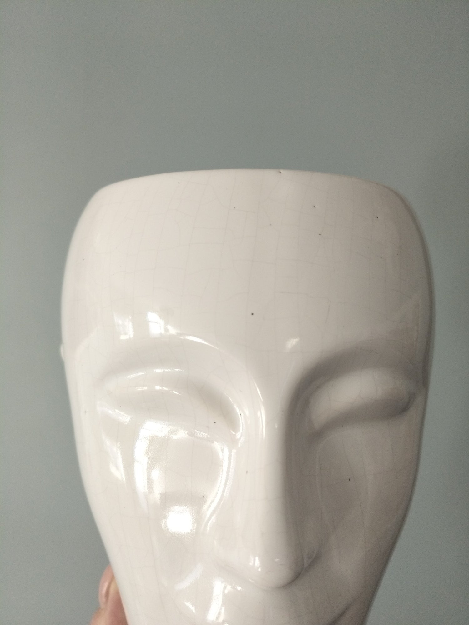 Grand cache-pot tête d'homme en céramique - cetaitmieuxavant