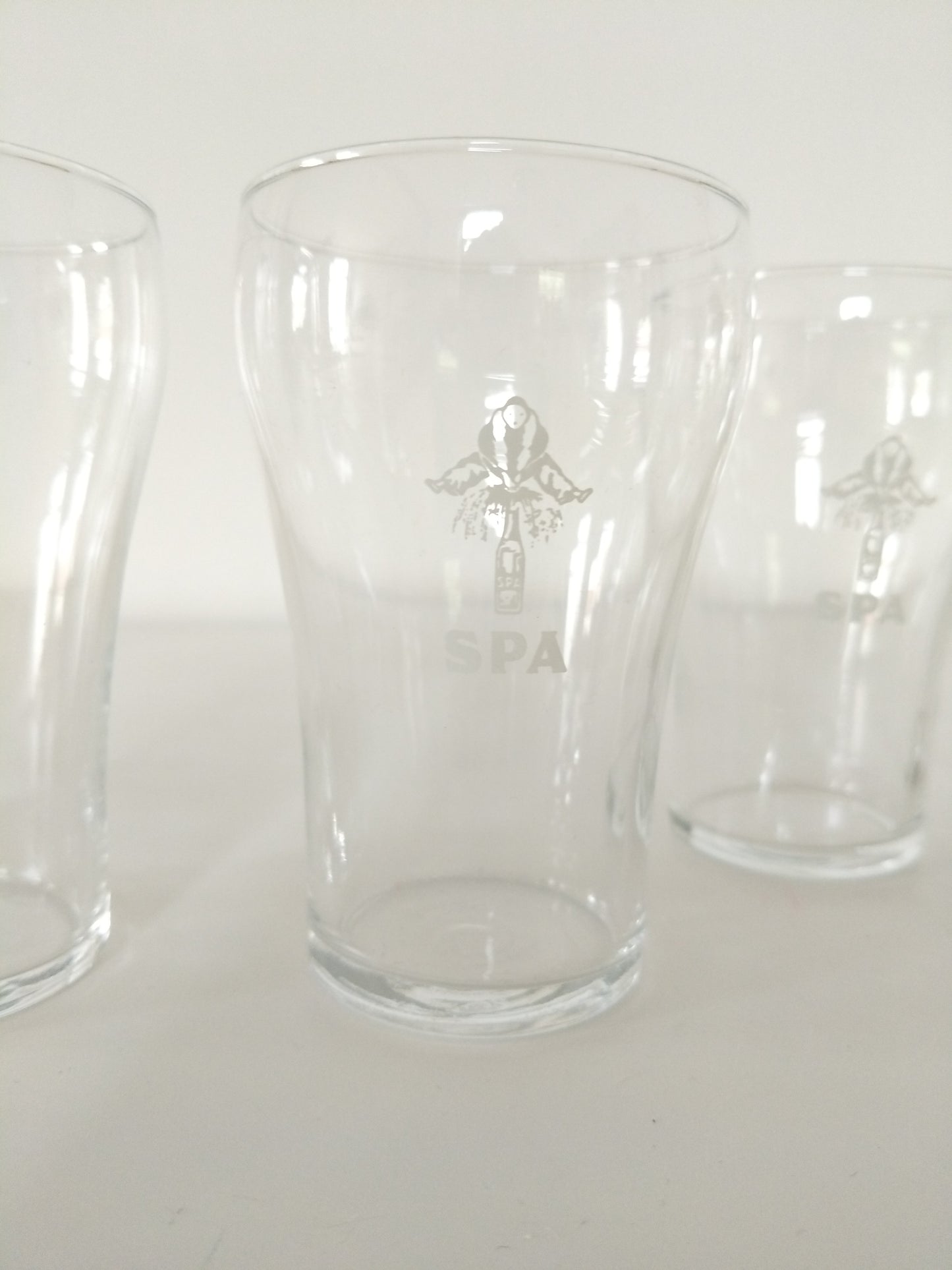 4 verres à eau publicitaires Spa Reine