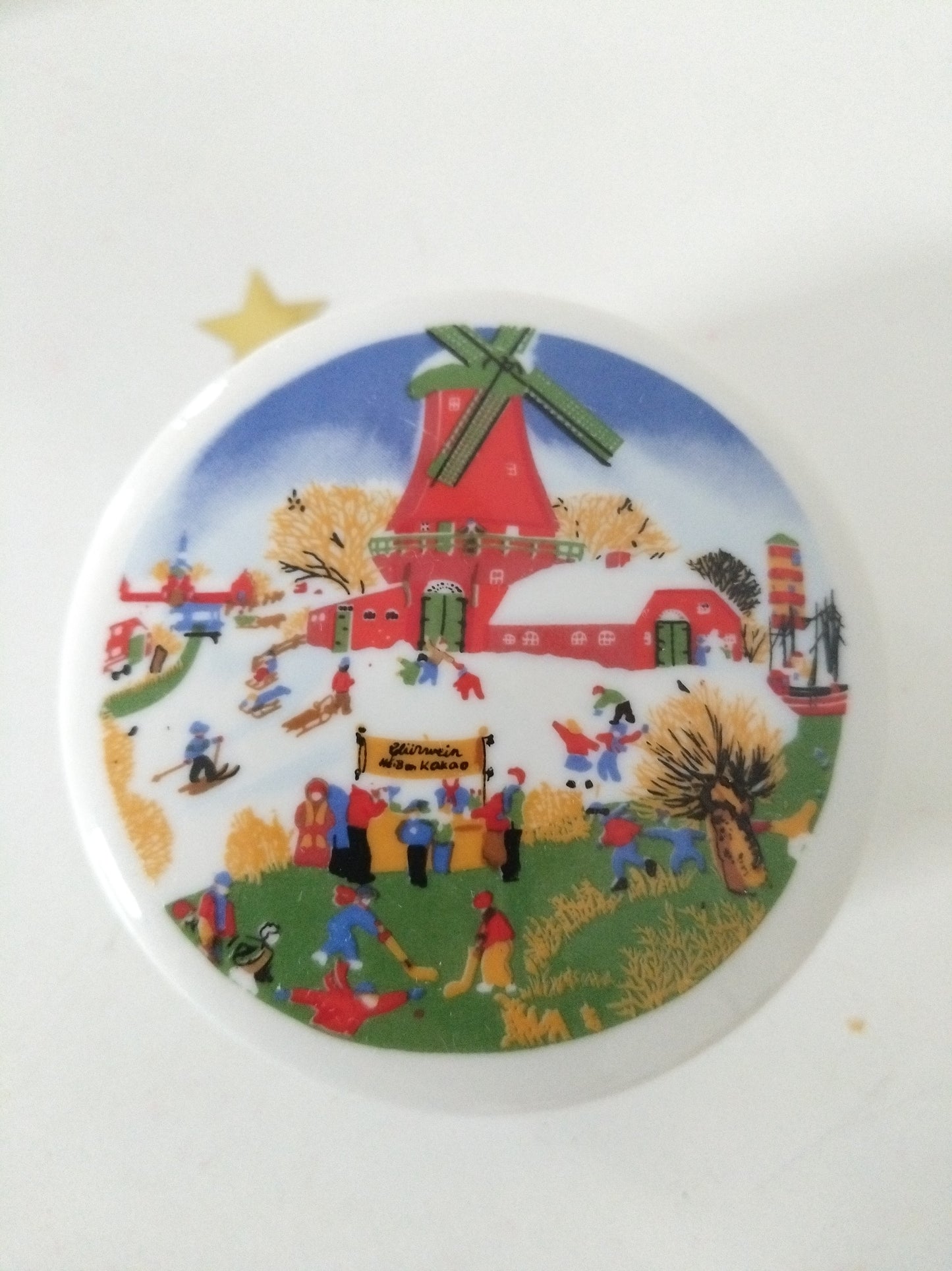 Petite boîte en porcelaine publicitaire Yves Rocher au choix