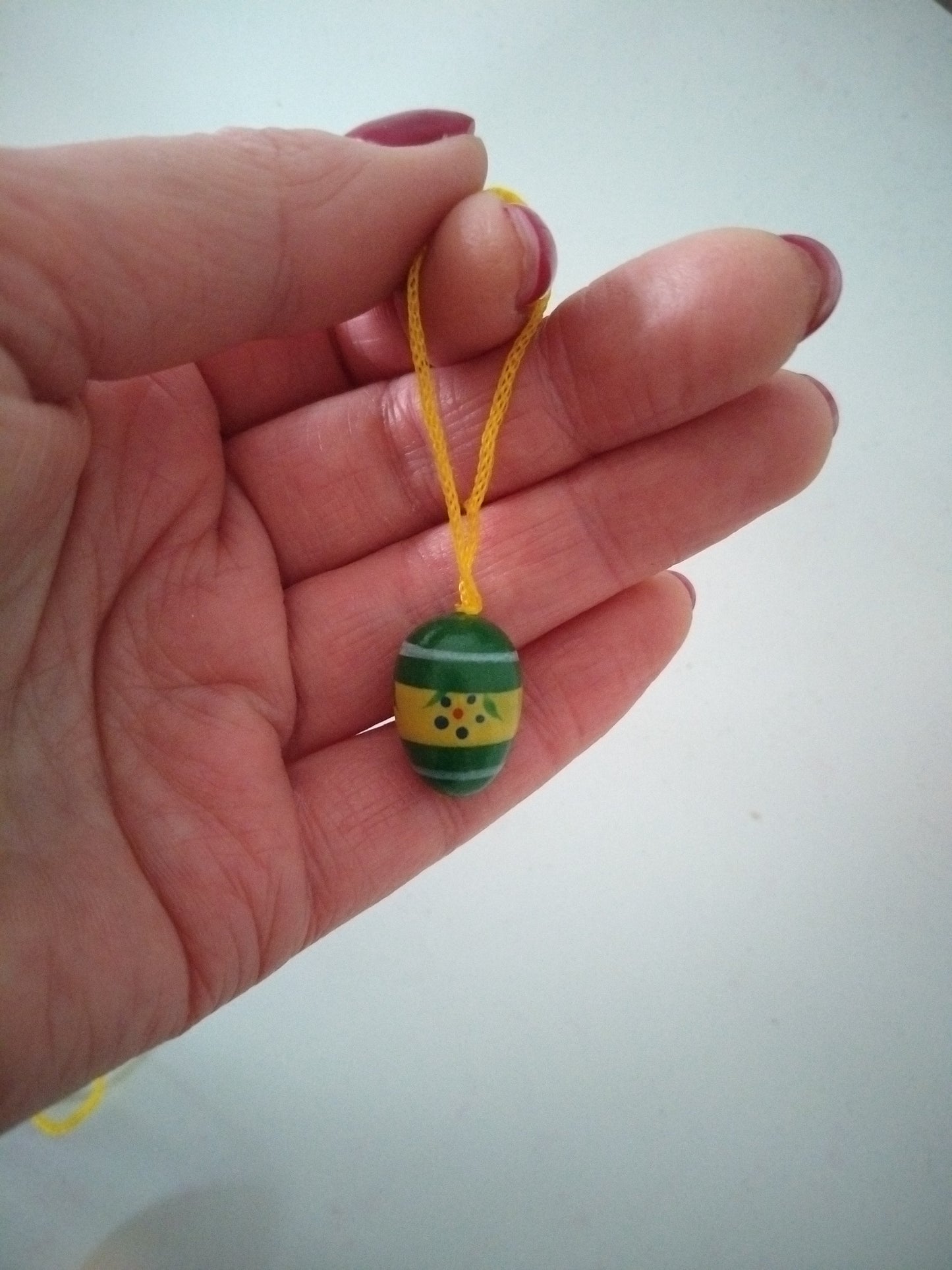 Set de 6 œufs de Pâques miniatures en bois à suspendre (plusieurs sets disponibles) - cetaitmieuxavant