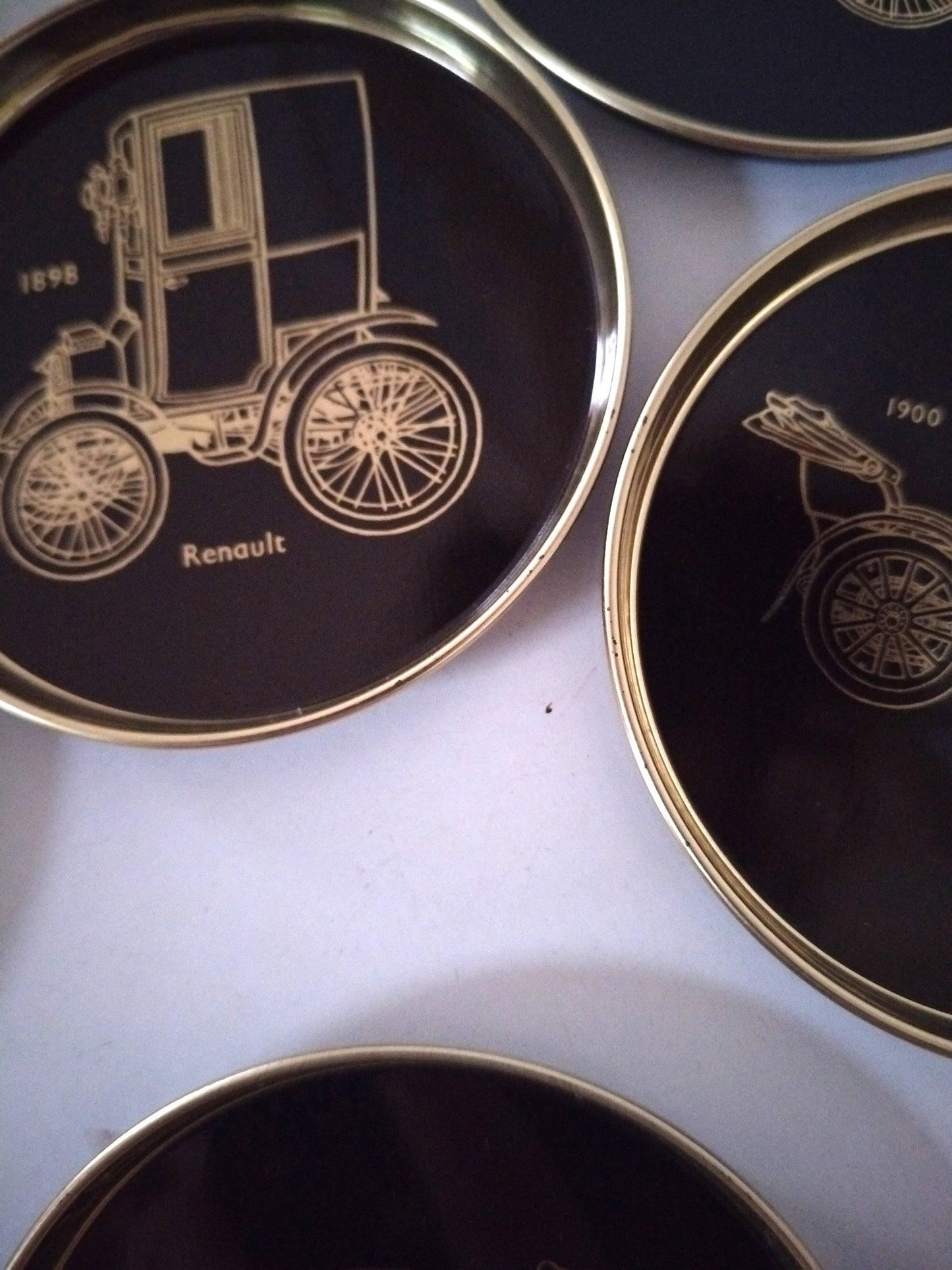 6 sous-verres métalliques voitures anciennes fin 1800 début 1900 made in Finlande