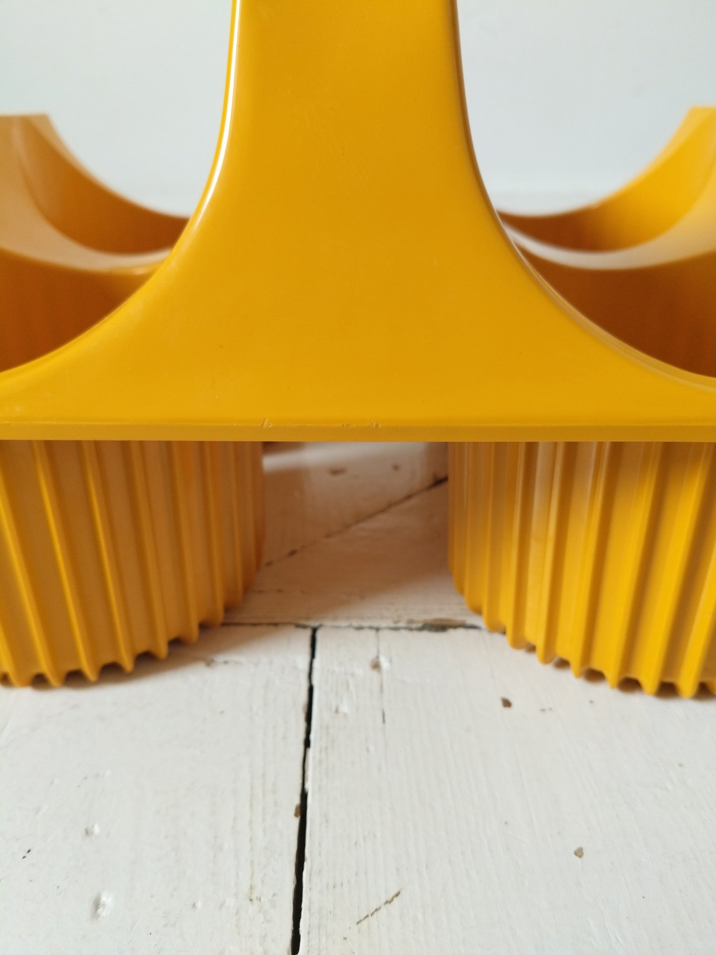 Range/porte-bouteilles en plastique Curver - cetaitmieuxavant