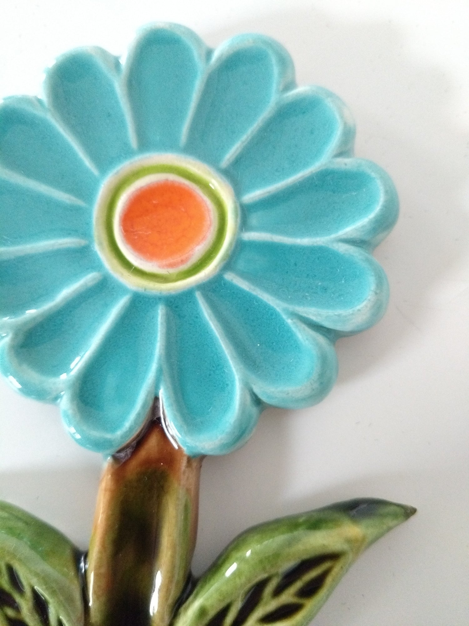 Patère murale fleur en céramique Yann - cetaitmieuxavant