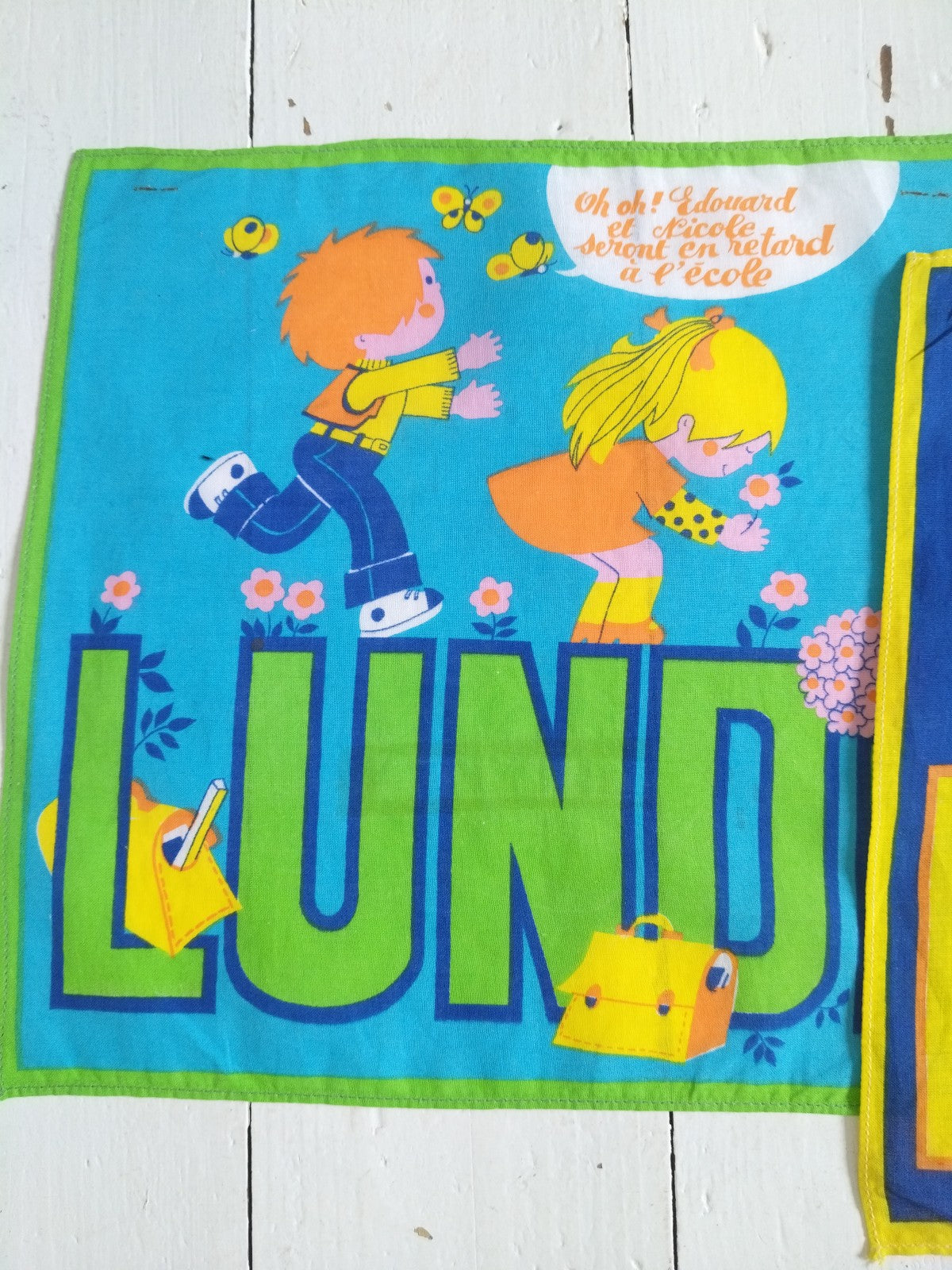 Ensemble de 7 mouchoirs/ semainier pour enfants