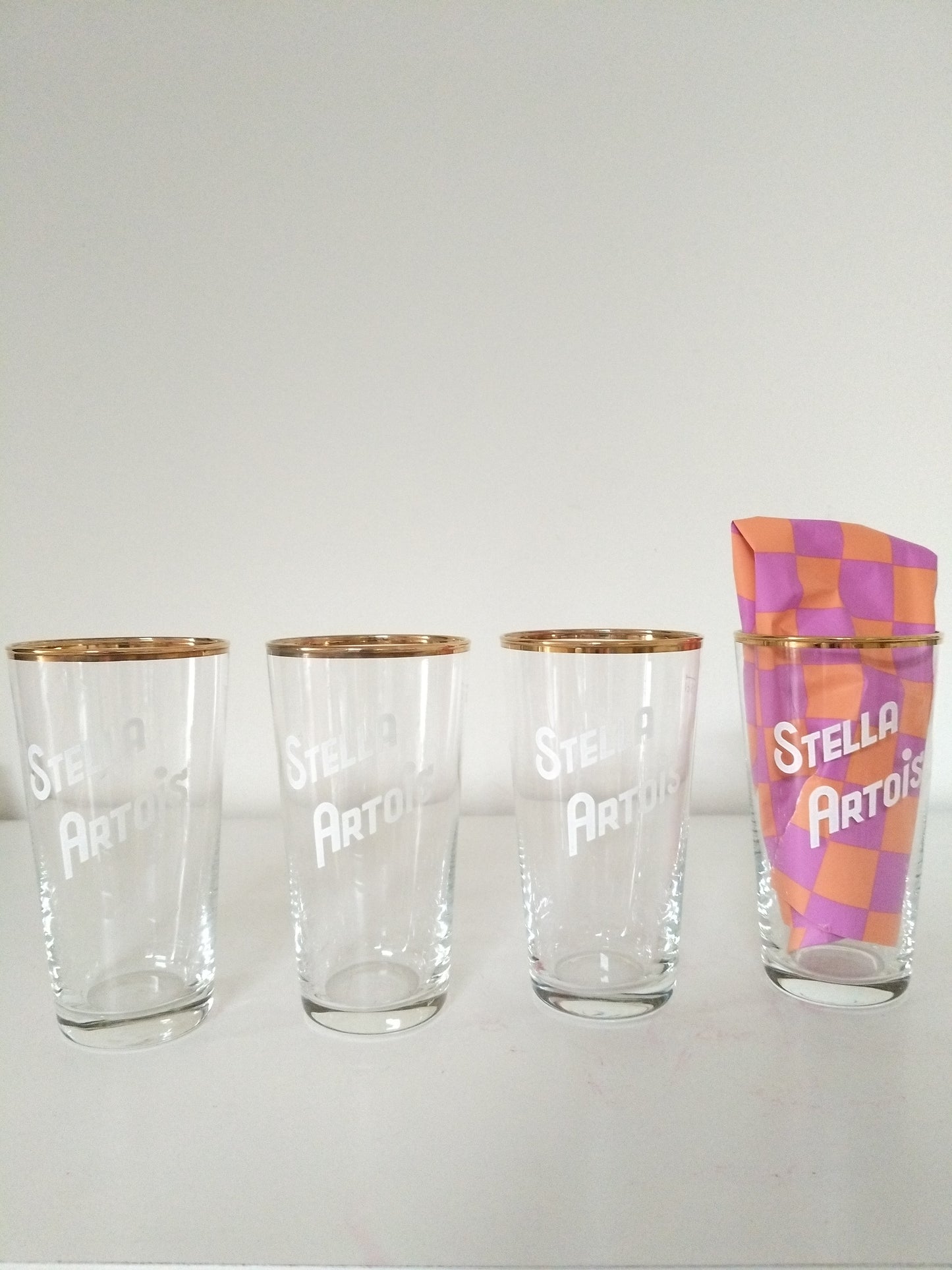 4 anciens verres publicitaires bière Stella Artois