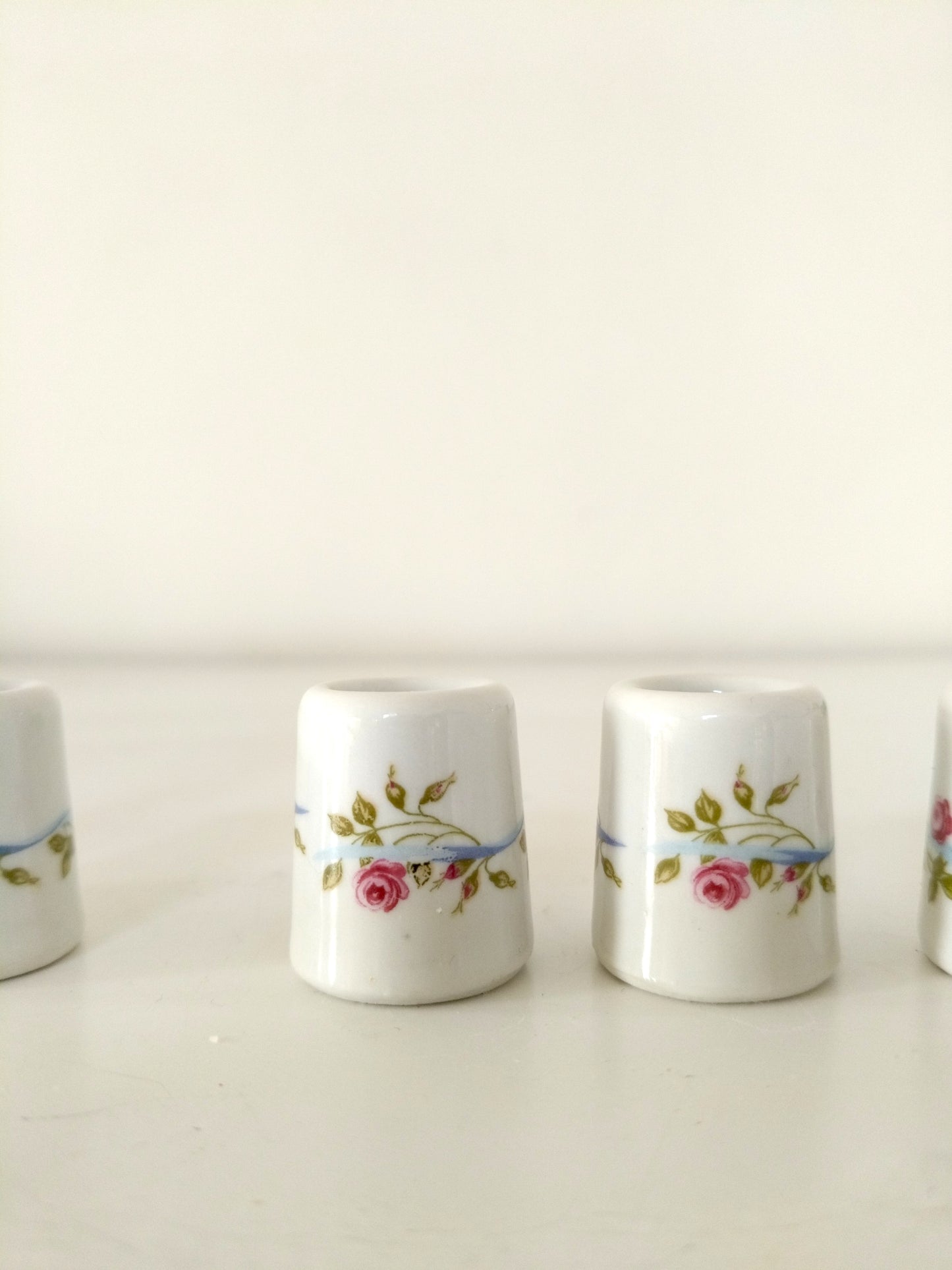 2 mini-bougeoirs en porcelaine Rösler Exquisit West Germany au choix + 2 bougies