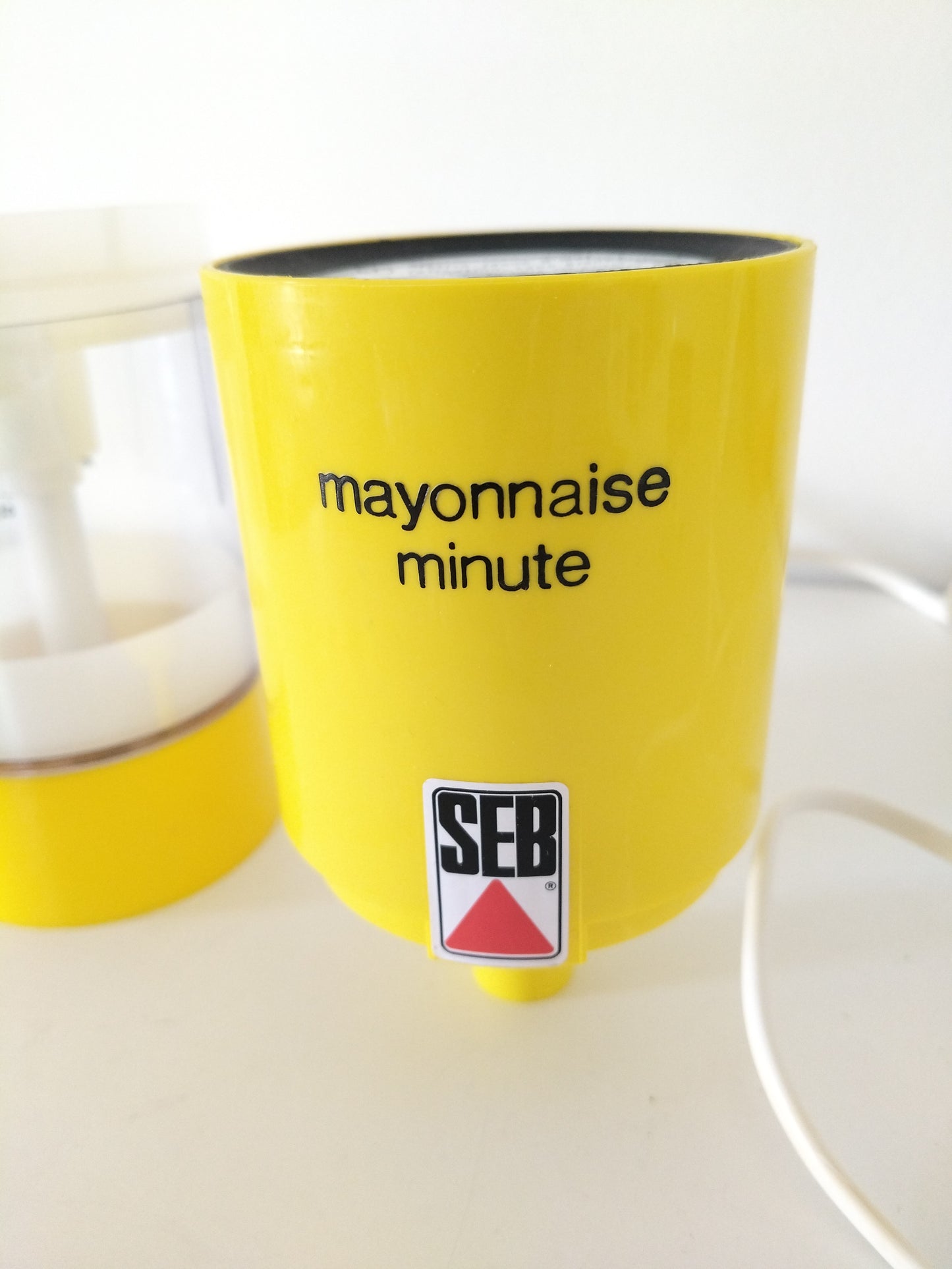"Mayonnaise minute" électrique Seb (SANS boîte)