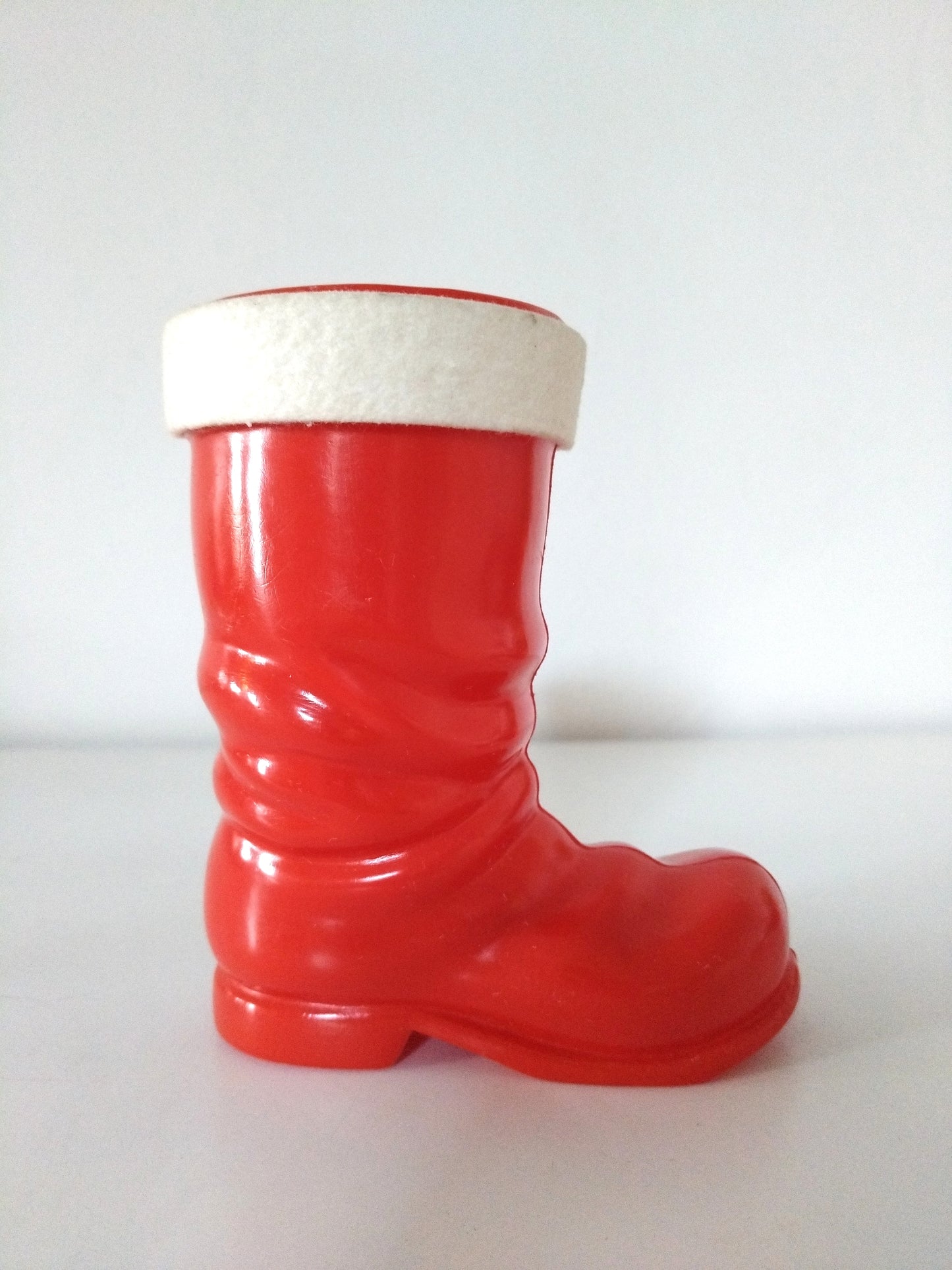 Tirelire botte de Noël en plastique