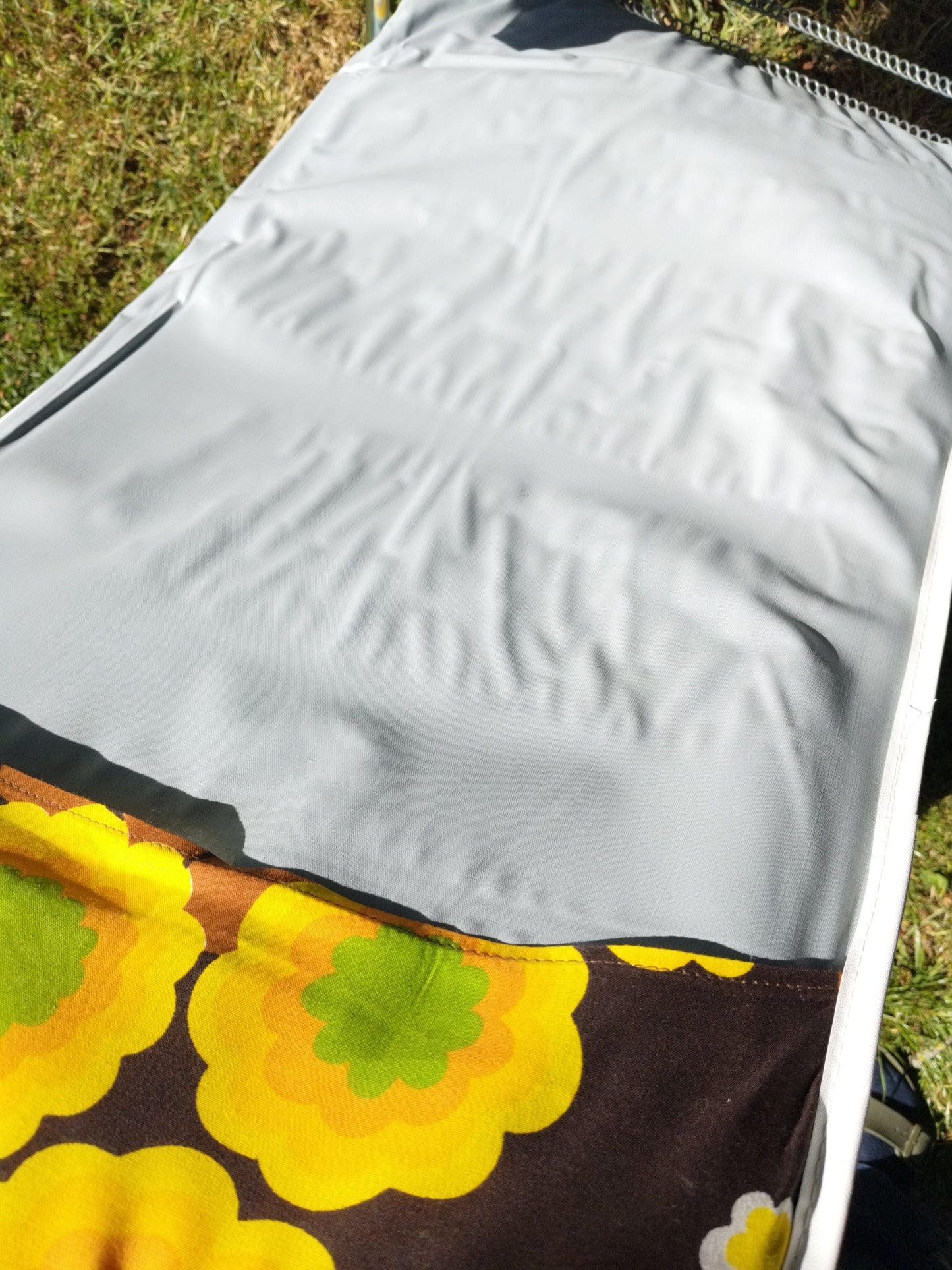 Chaise longue/ relax Ricco flower power - cetaitmieuxavant