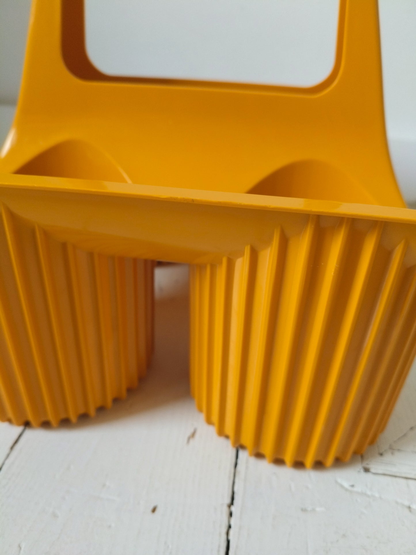 Range/porte-bouteilles en plastique Curver - cetaitmieuxavant