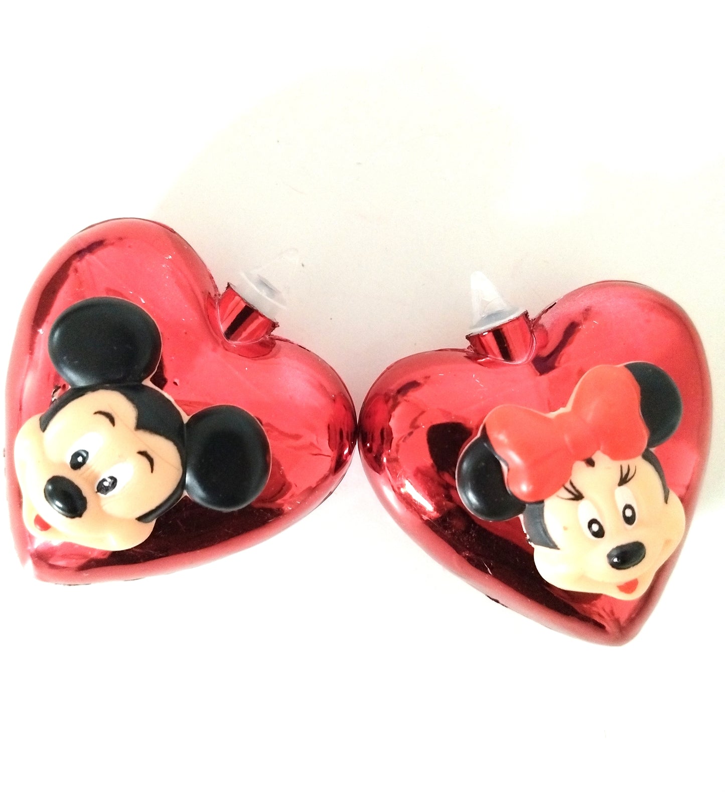 2 cœurs Mickey et Minnie de Noël en plastique à suspendre
