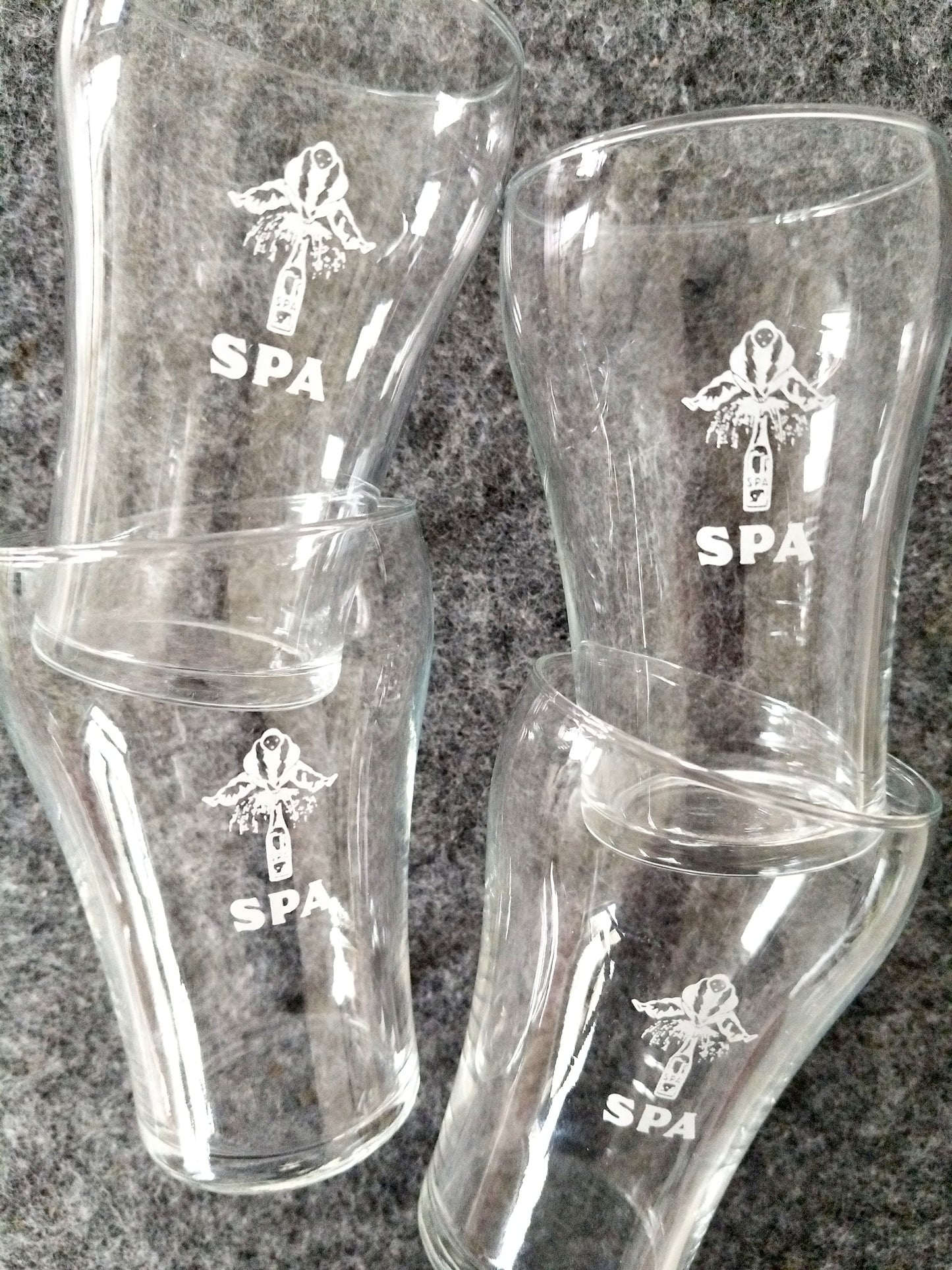 4 verres à eau publicitaires Spa Reine