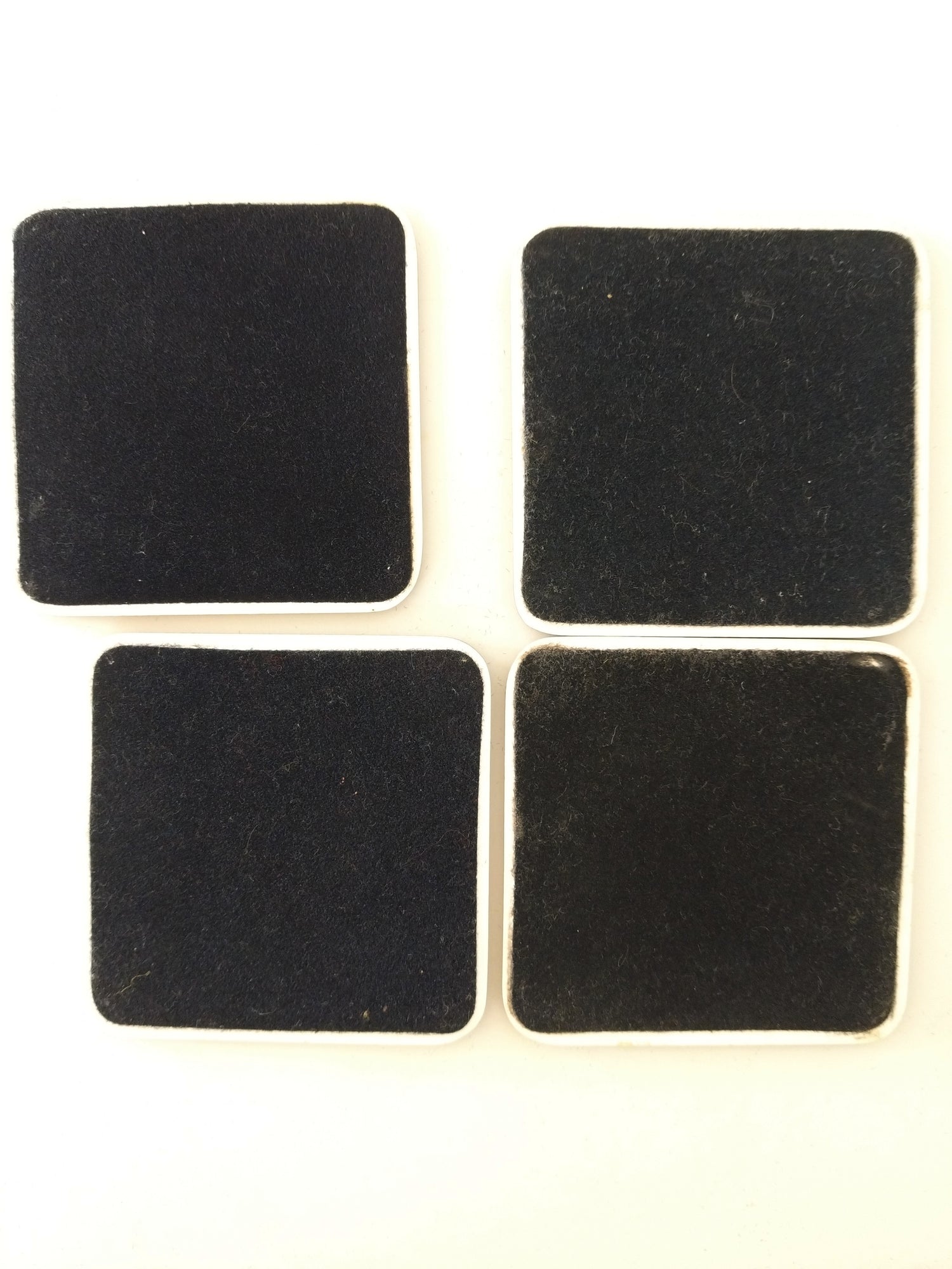Ensemble de 4 sous-verres Kaléidoscope England par Sally Grégory Hesper - cetaitmieuxavant