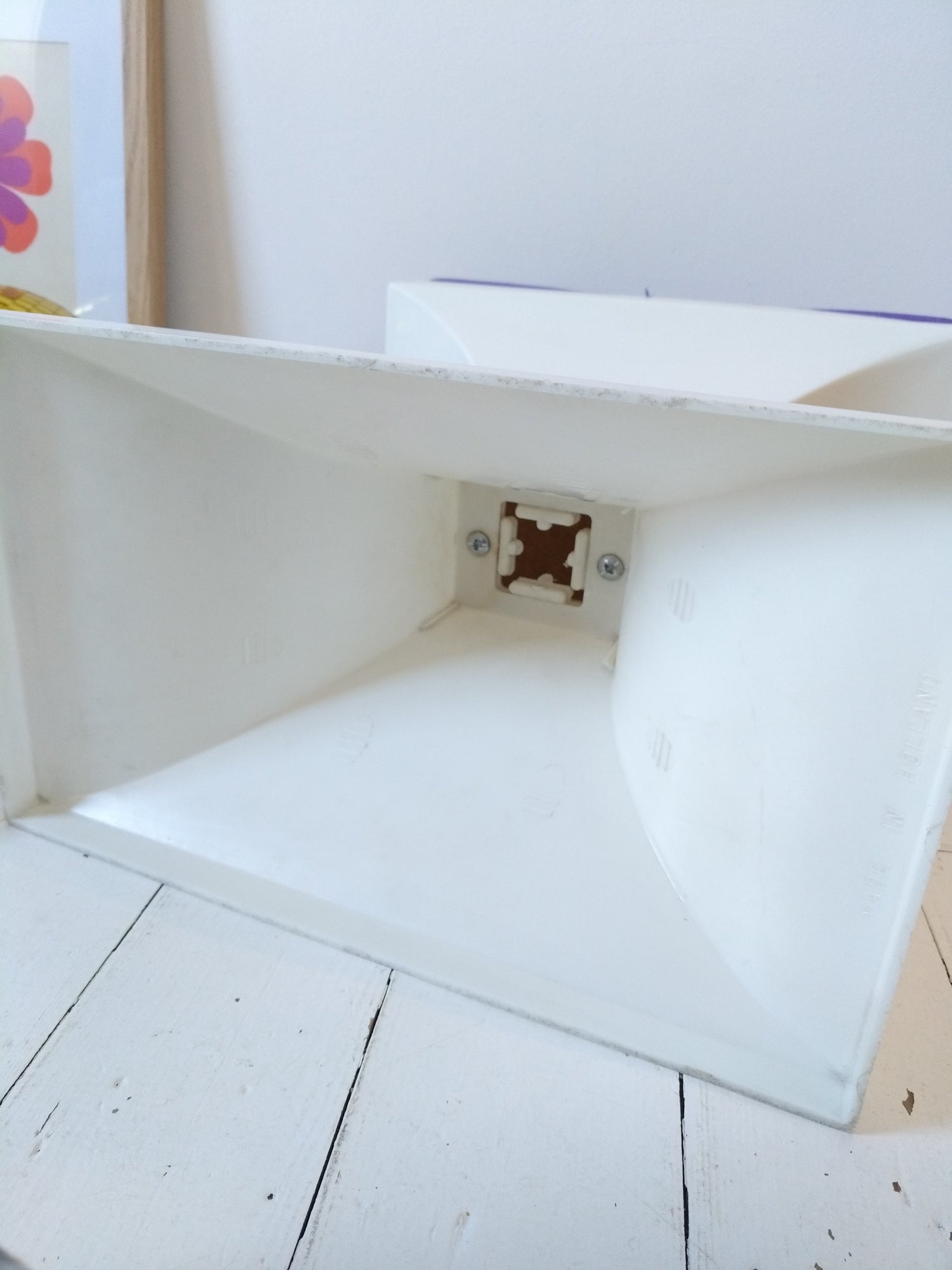 Tabouret d'appoint Flair Prisunic Holland plastique mauve et blanc - cetaitmieuxavant