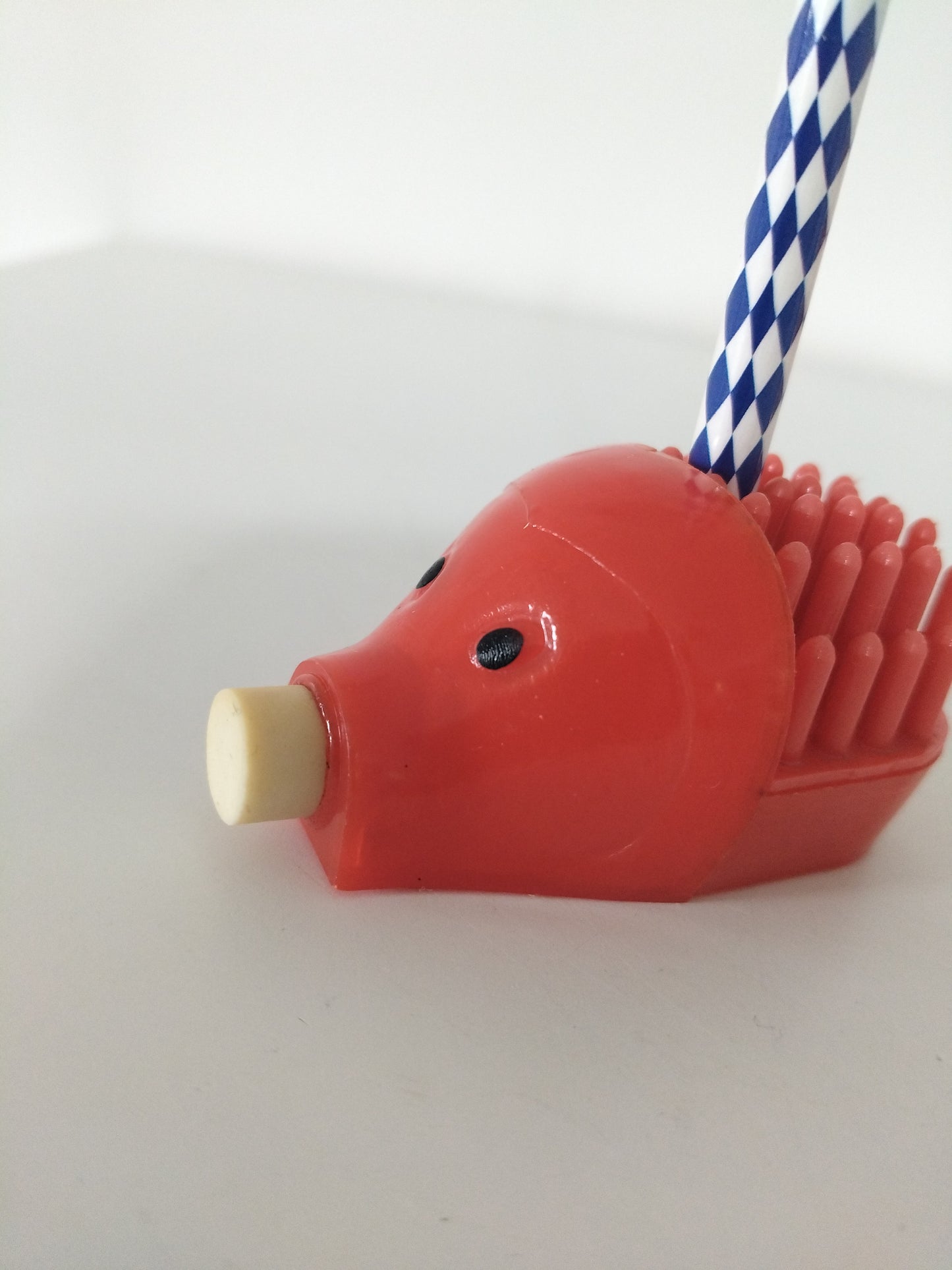 Hérisson miniature taille-crayon, porte-crayon et gomme 80's couleur au choix