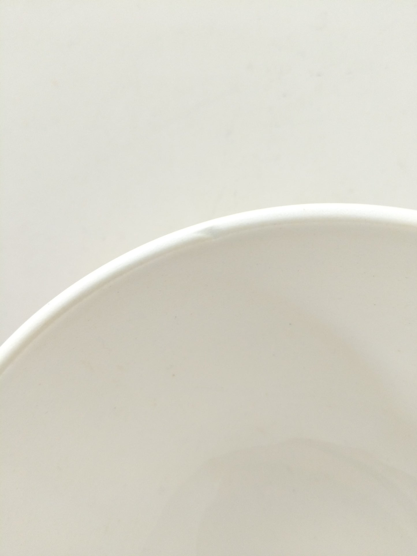 Ensemble de 3 bols anciens en porcelaine Boch la Louvière