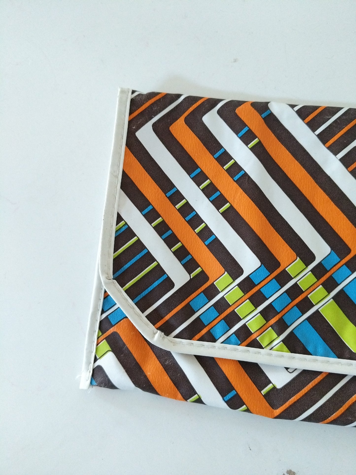 Pochette plate en vinyle vintage