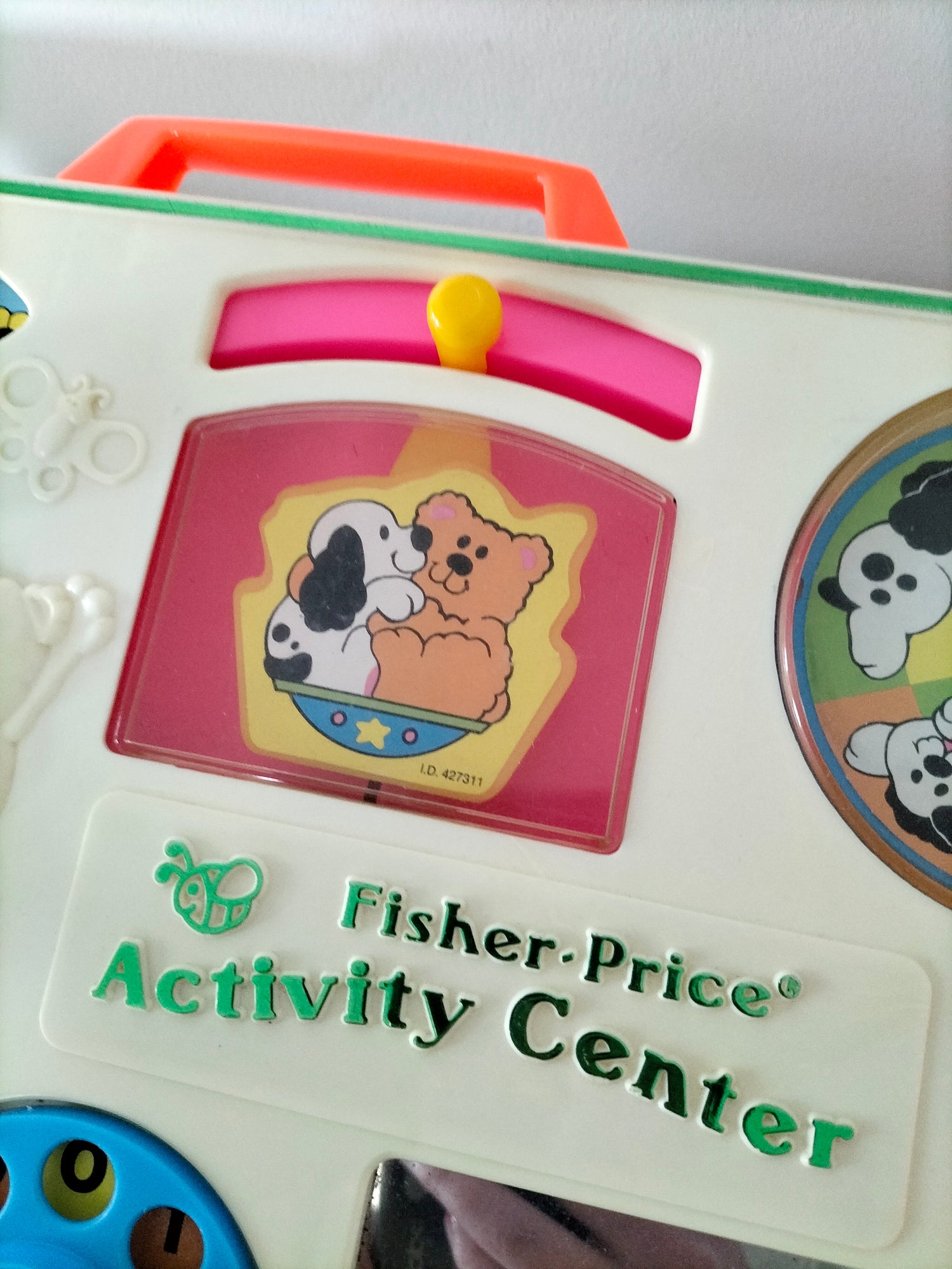 VINTAGE TABLEAU D'ÉVEIL Fisher Price activity center avec attache VINTAGE TABLEAU D'ÉVEIL Fisher Price activity center avec attache