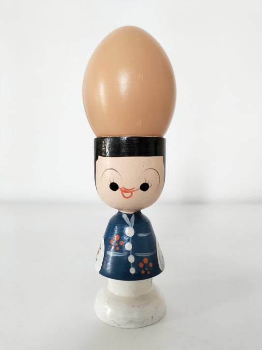 Coquetier en bois