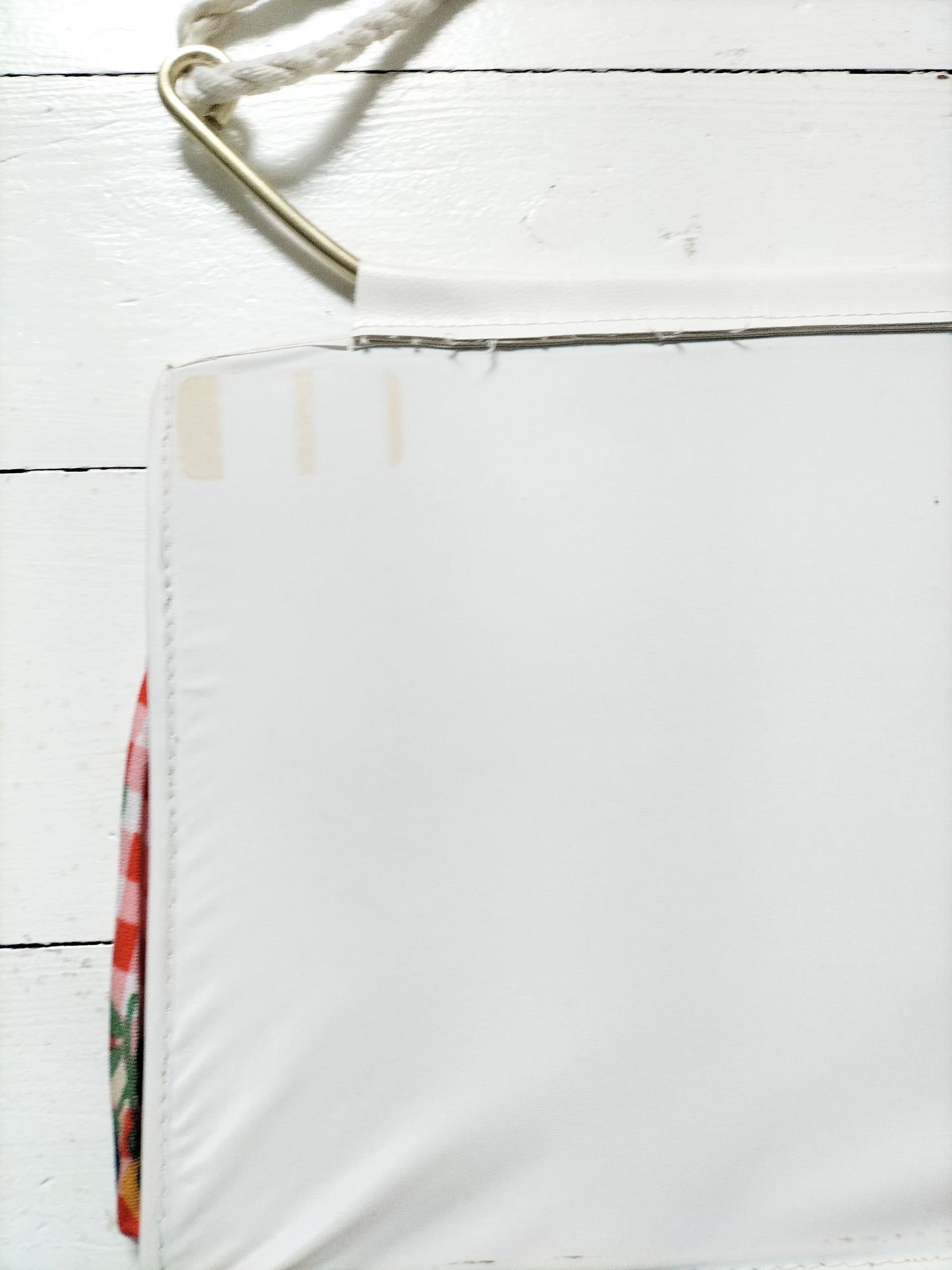 Rangement à compartiments/ étagère murale en tissu