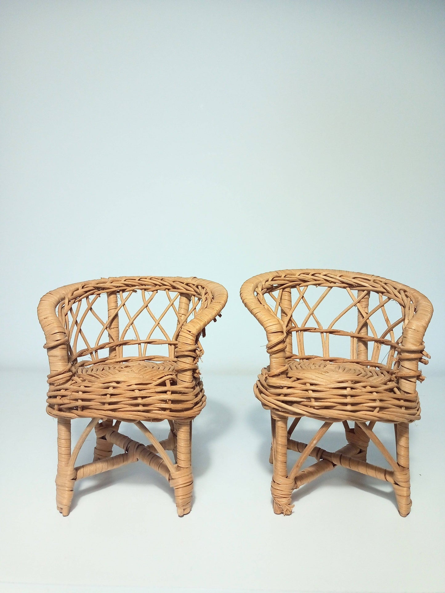 Trio de fauteuils miniatures en osier - cetaitmieuxavant